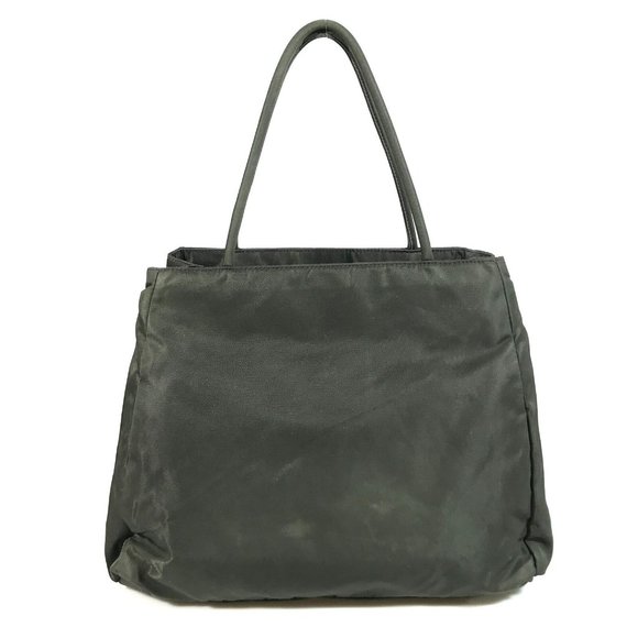 $_57.JPG?set_id=880000500F Prada Nylon Green tote